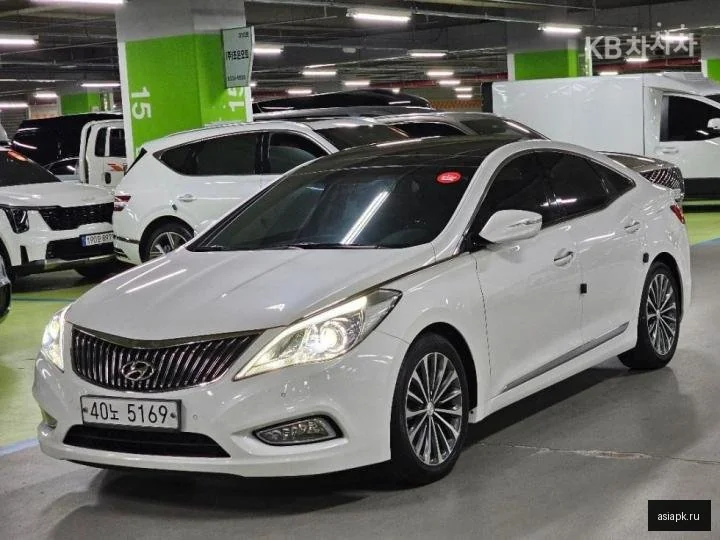 Lexus UX250h 3