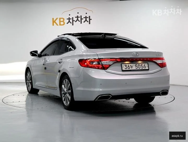 Lexus LS600h 5
