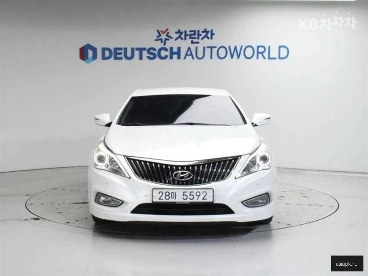 Lexus LS600h 4