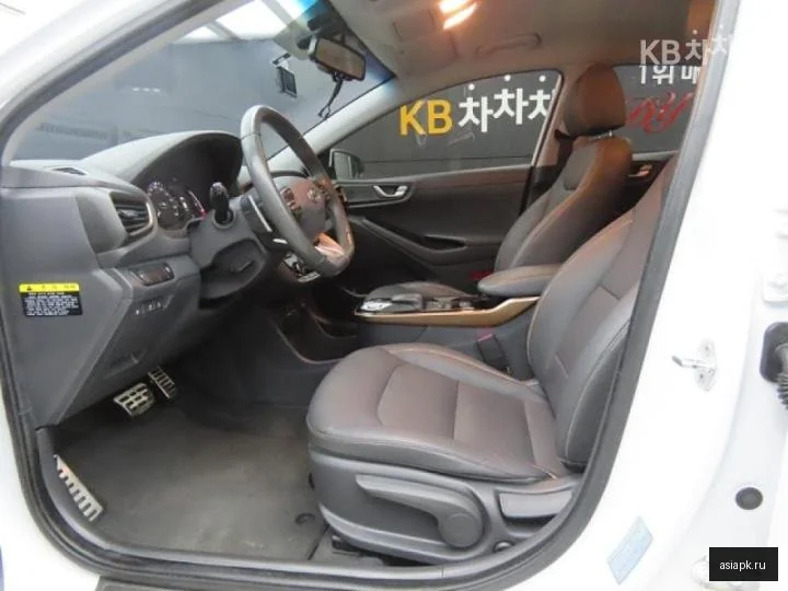 Lexus LS500h 5