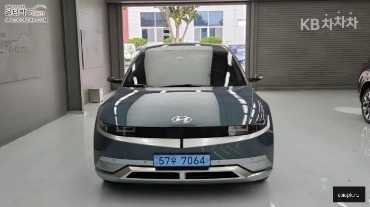 Lexus IS300h 4