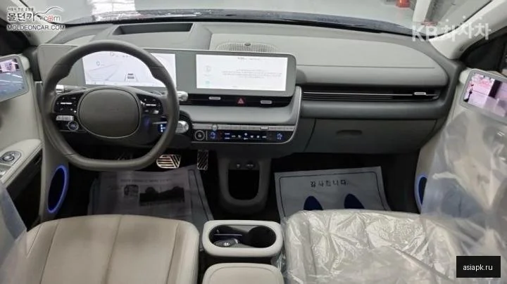 Lexus IS300h 6