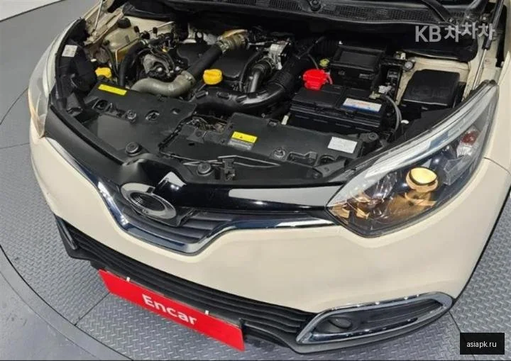 Lexus IS300h 5