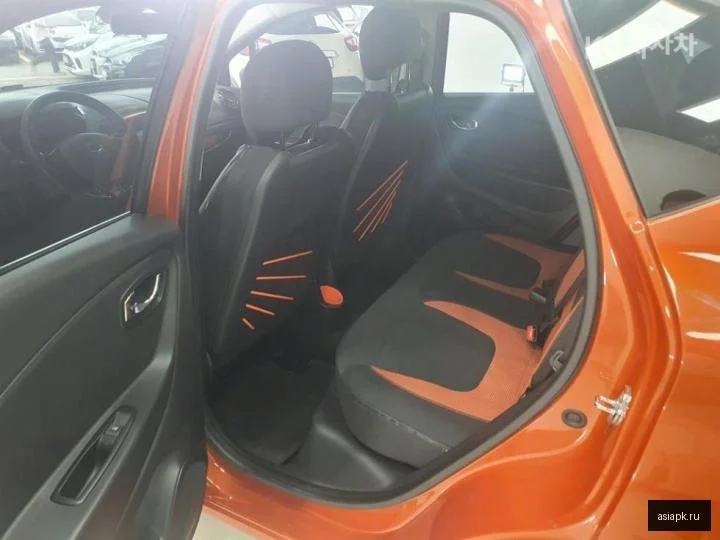 Lexus IS300h 6