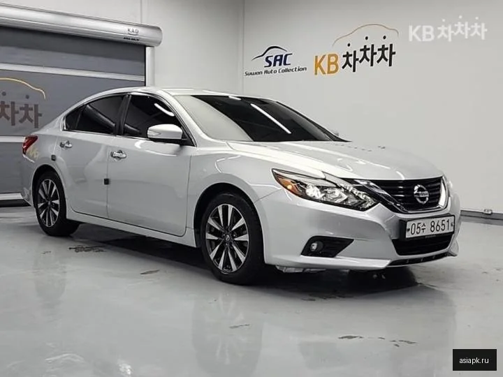 Lexus LS500h 4
