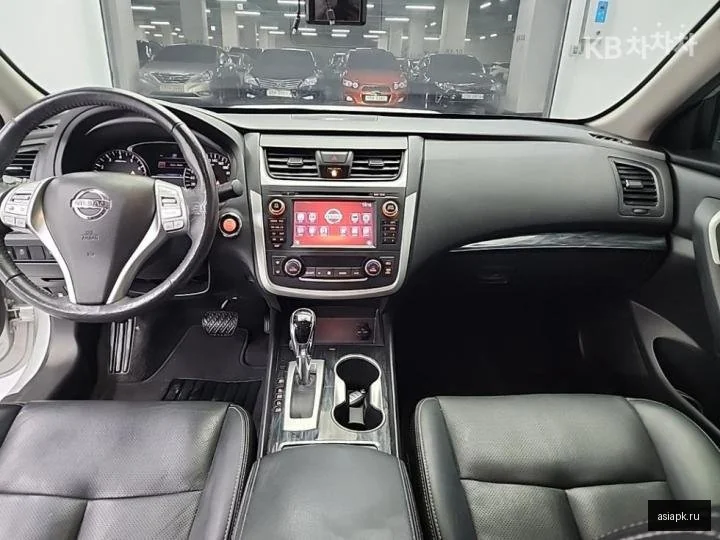 Lexus LS500h 5