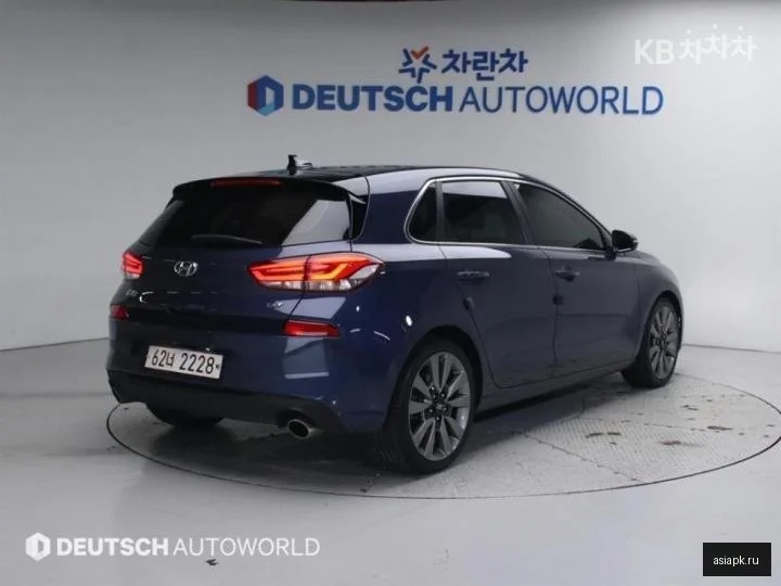 Lexus NX350h 3