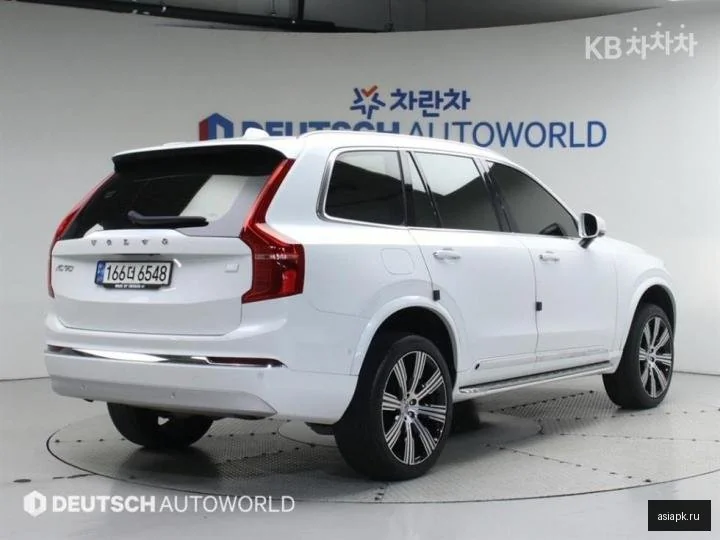 Lexus LX570 3