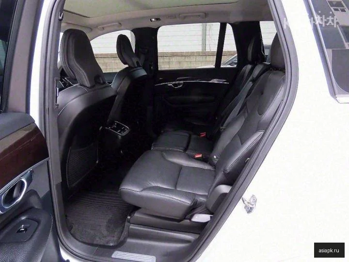 Lexus GX550 6