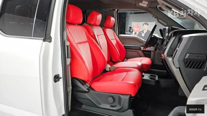Audi Q7 6