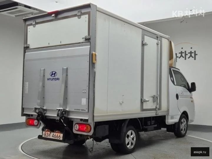 Audi Q8 4