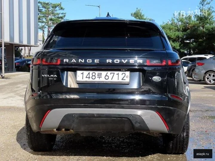 Audi S8 4