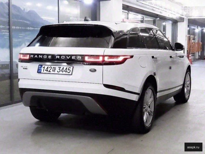 Audi S8 4