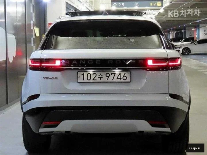 Audi RS Q8 5