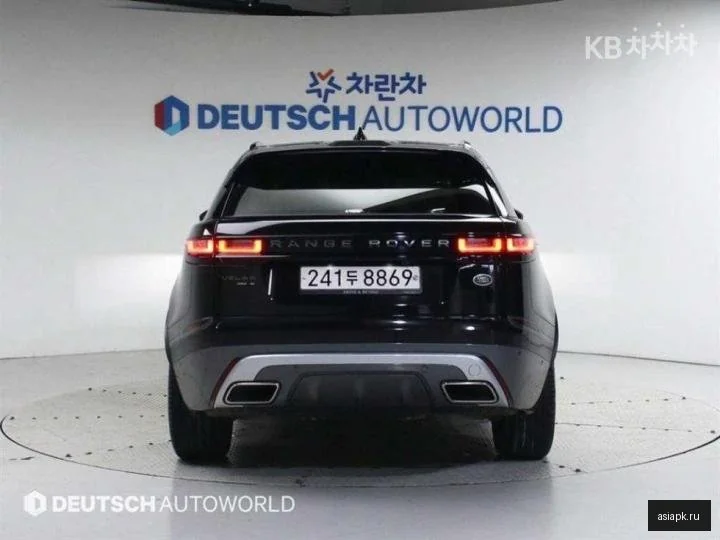 Audi RS Q8 4