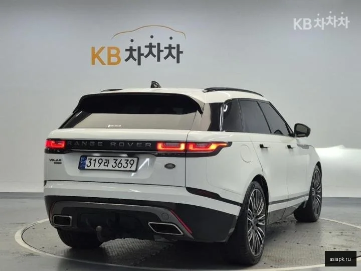 Audi RS Q8 3