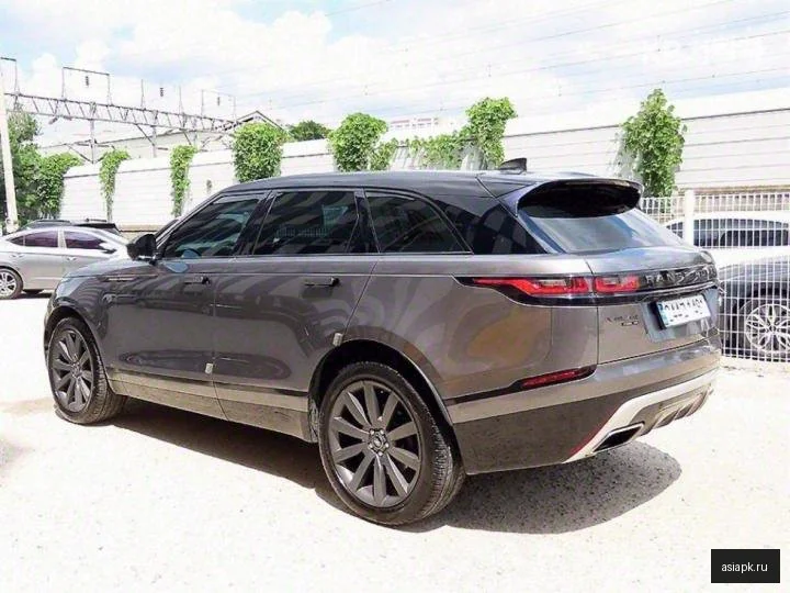 Audi RS Q8 3