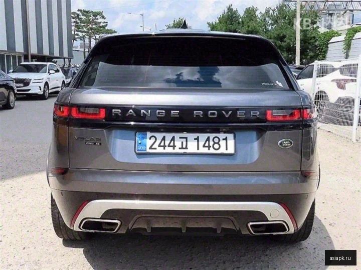 Audi RS Q8 4