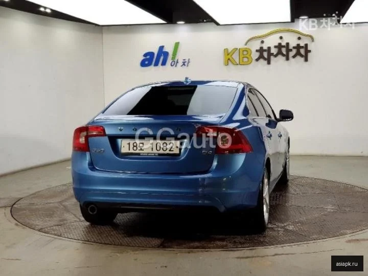 Audi RS5 3
