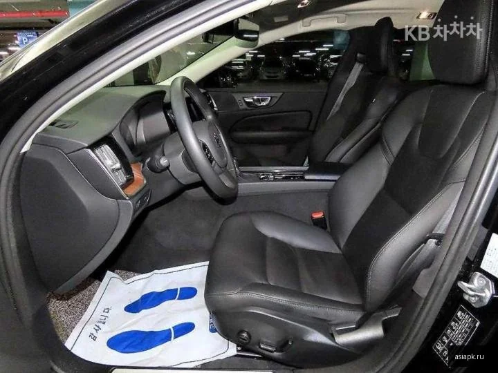 Audi RS5 6