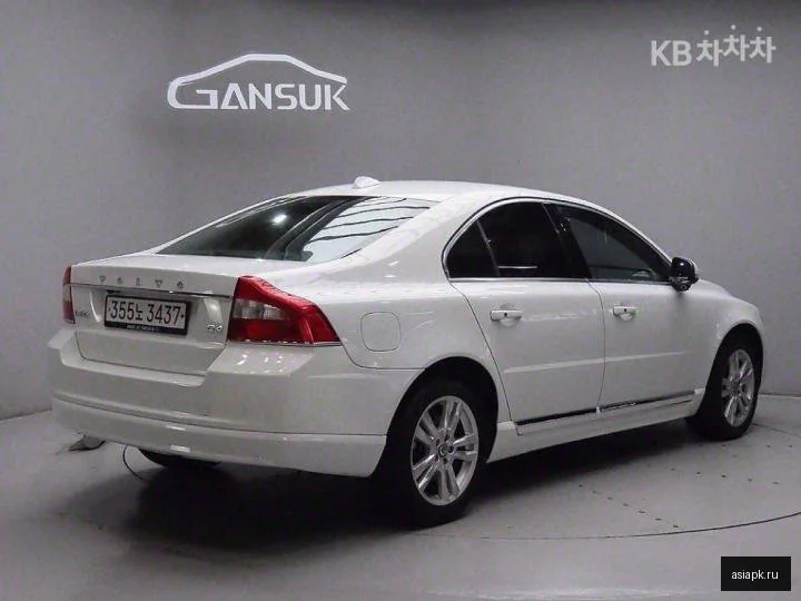 Audi RS Q3 4