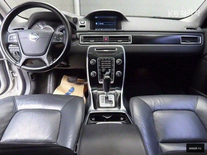 Audi RS Q3 6
