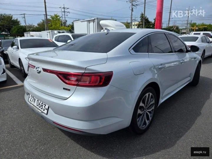 Audi Q3 5