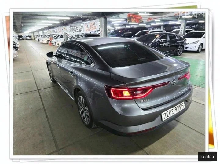 Audi Q3 5