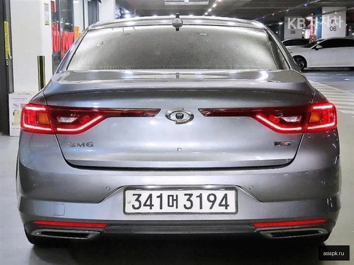 Audi Q3 6
