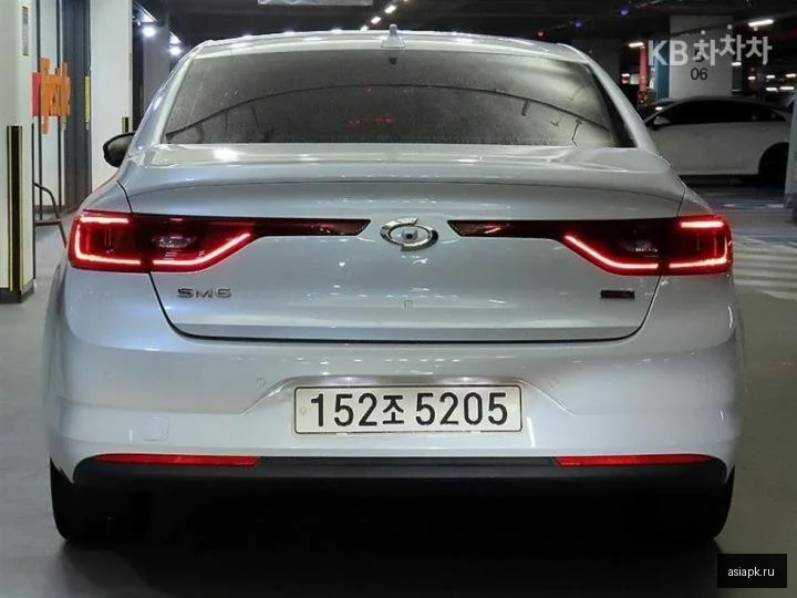 Audi Q3 6