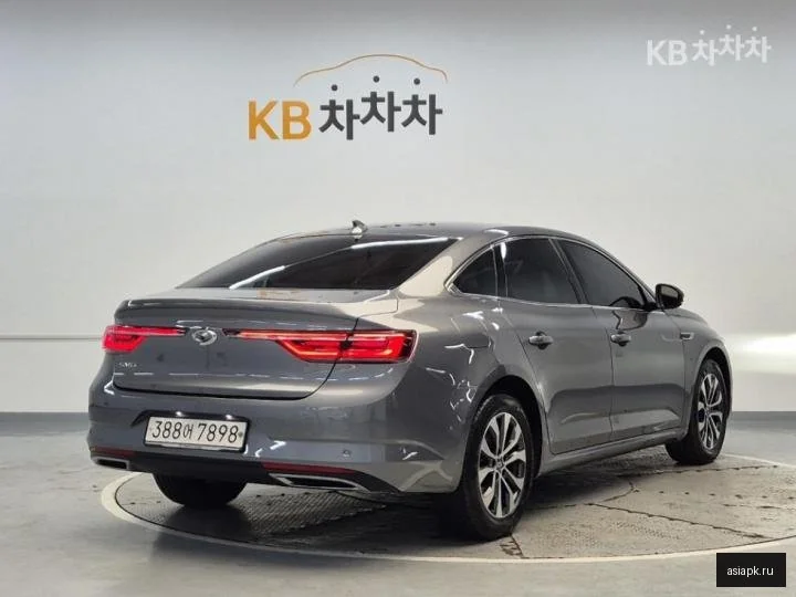 Audi Q3 4