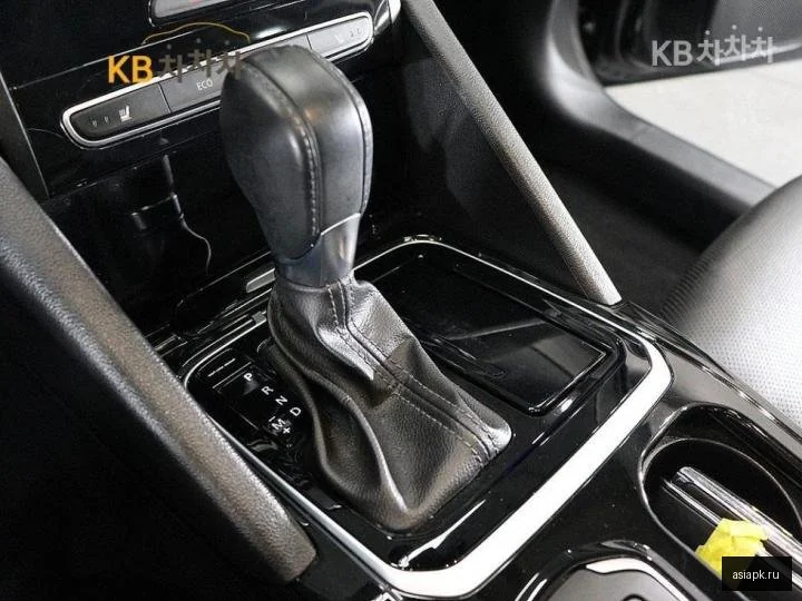 Audi Q3 6