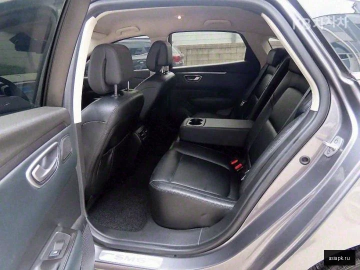 Audi Q3 6