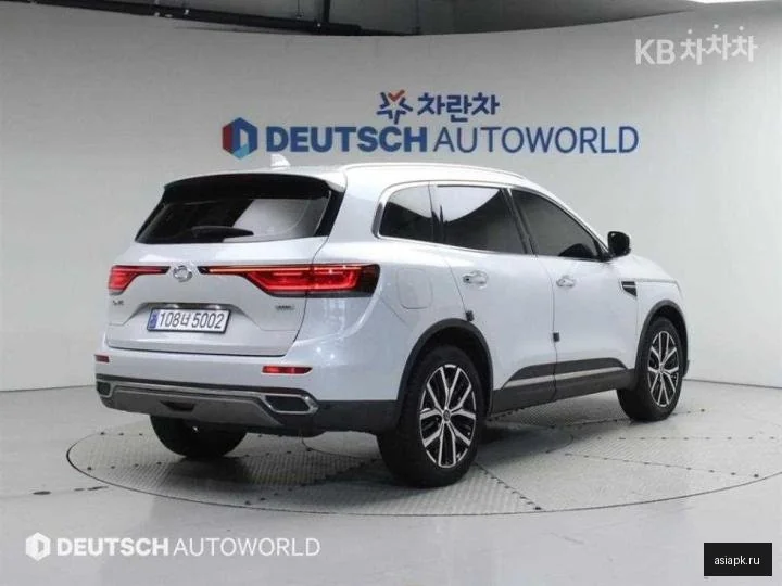 Audi Q5 Sportback 2
