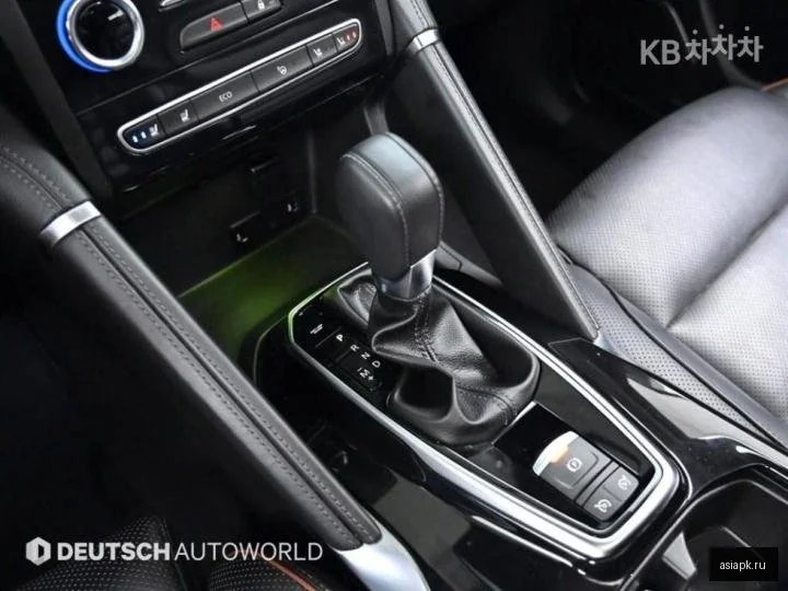 Audi Q5 Sportback 5