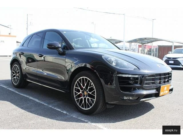 Porsche Macan 4