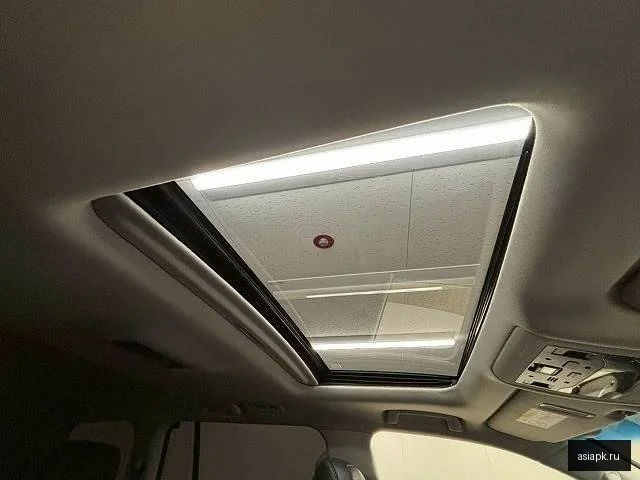 Lexus LX570 4
