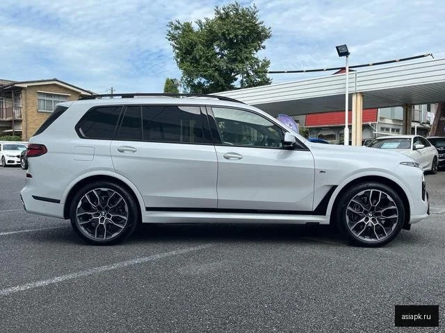 BMW X7 5