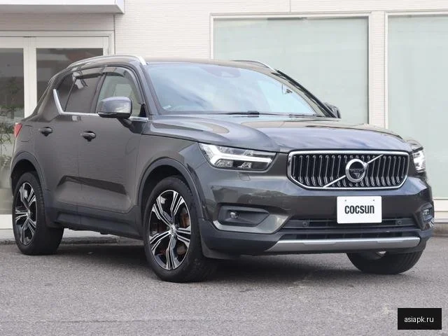 Volvo XC40 6