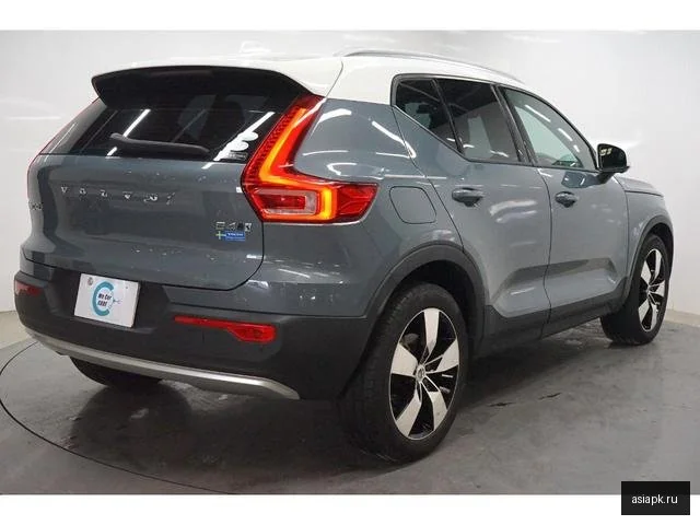Volvo XC40 5