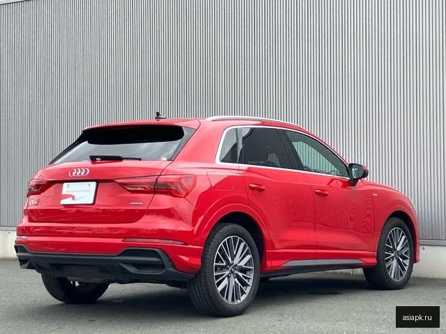 Audi Q3 5