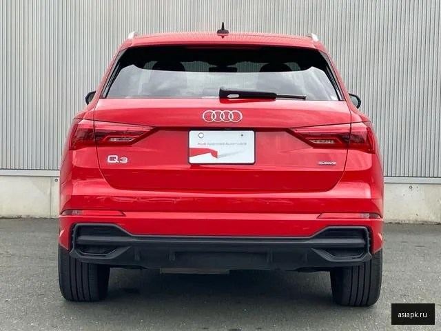 Audi Q3 6