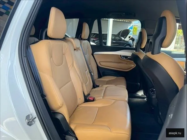 Volvo XC90 5