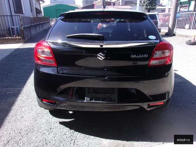 Suzuki Baleno 4