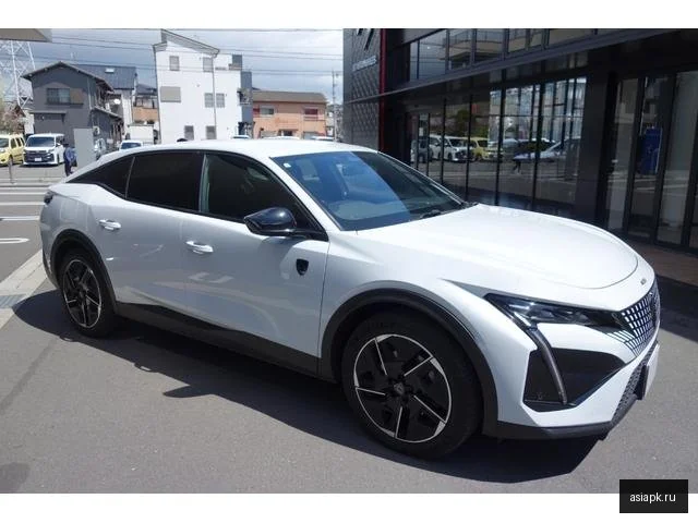 Peugeot 408 3