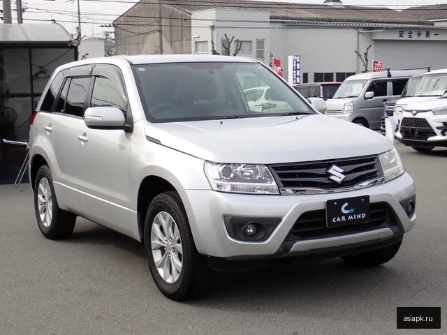 Suzuki Escudo 5