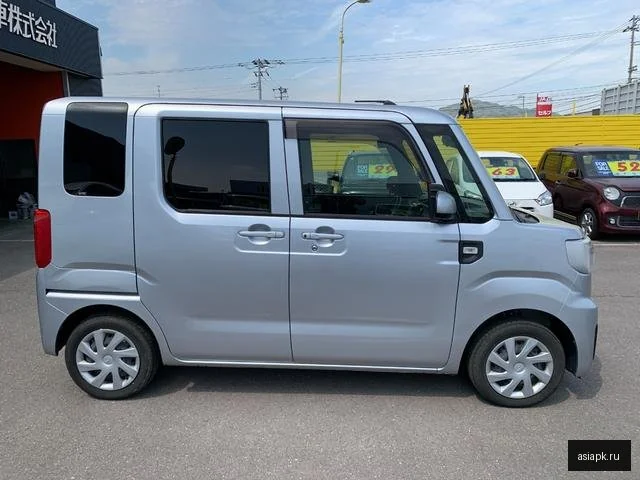 Daihatsu Hijet 5