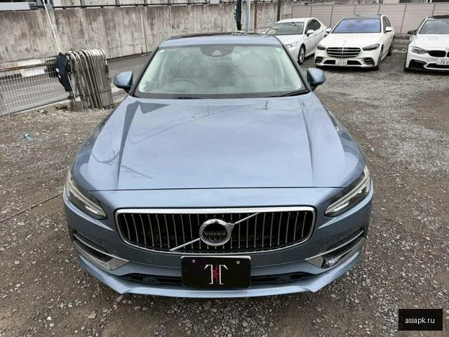 Volvo S90 4