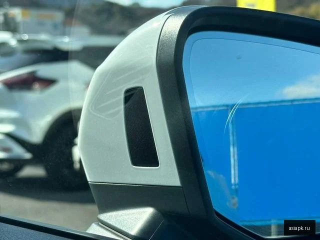 Audi Q2 5