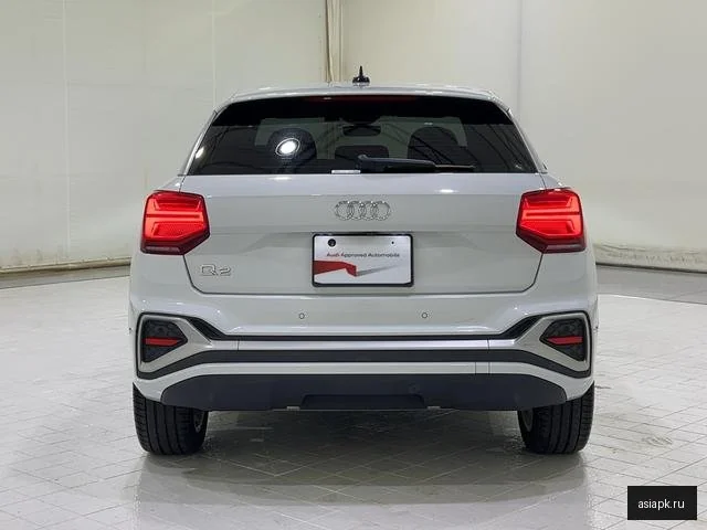 Audi Q2 6